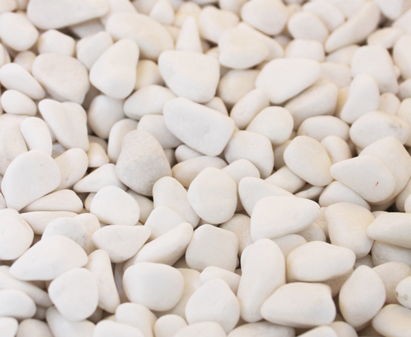Снимка на Камък декоративен - бял - 20-40 мм - 10 кг